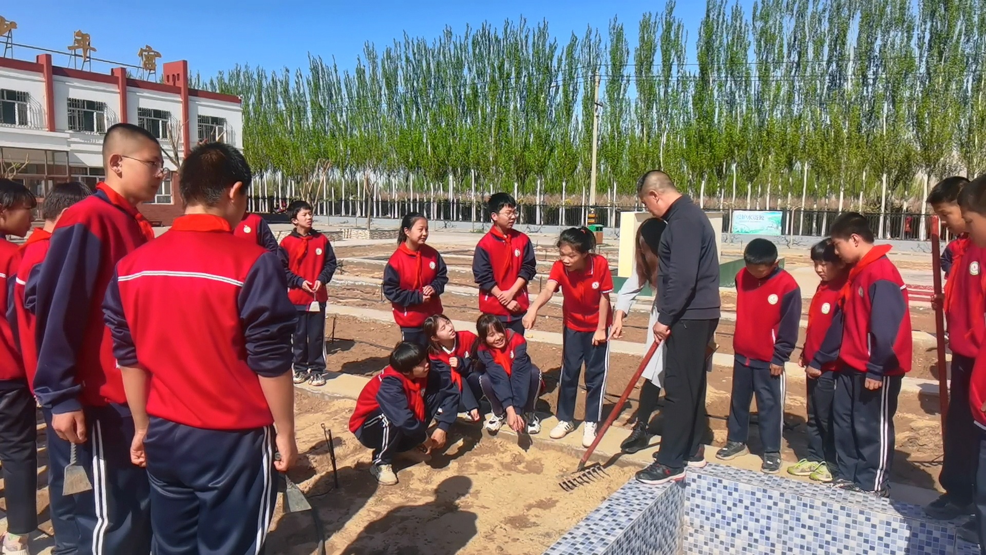 乌海市第十三中学